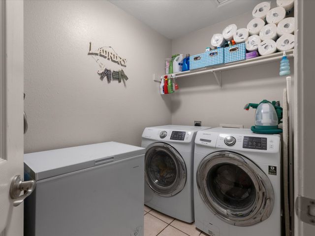 300 Rs County Road 3367, Emory, TX 75440