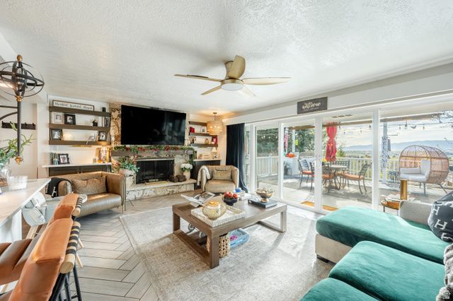 3043 N BANNOCK DR, Provo, UT 84604