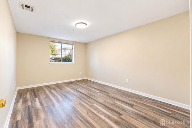 145 College Drive, Edison, NJ 08817