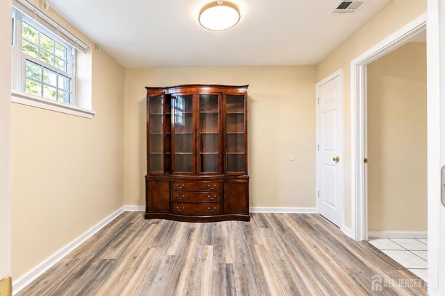 145 College Drive, Edison, NJ 08817