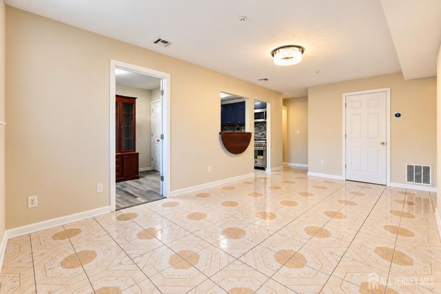 145 College Drive, Edison, NJ 08817