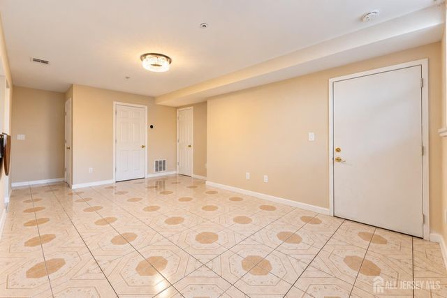 145 College Drive, Edison, NJ 08817