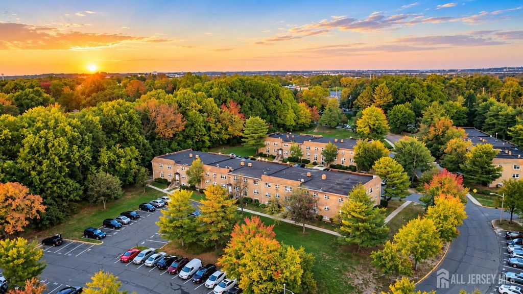 145 College Drive, Edison, NJ 08817