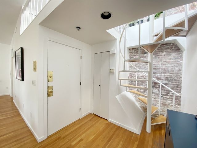 363 Marlborough St 8, Boston, MA 02115