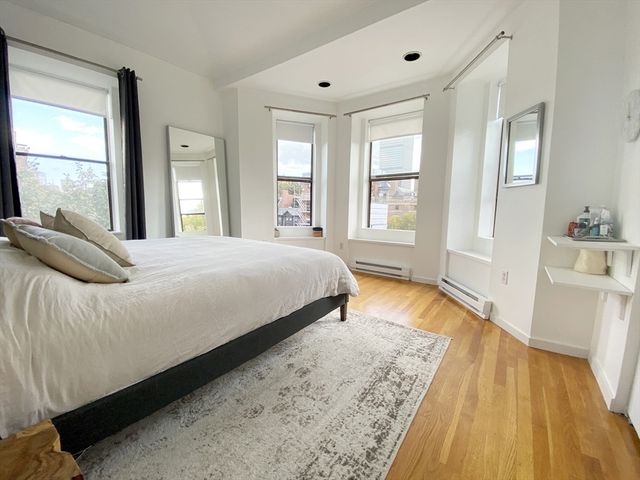 363 Marlborough St 8, Boston, MA 02115