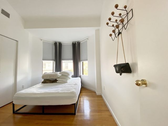 363 Marlborough St 8, Boston, MA 02115