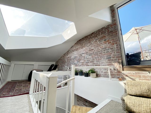 363 Marlborough St 8, Boston, MA 02115