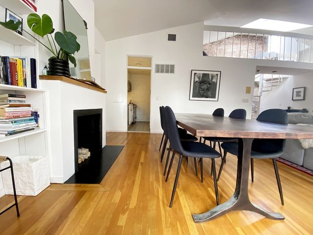 363 Marlborough St 8, Boston, MA 02115