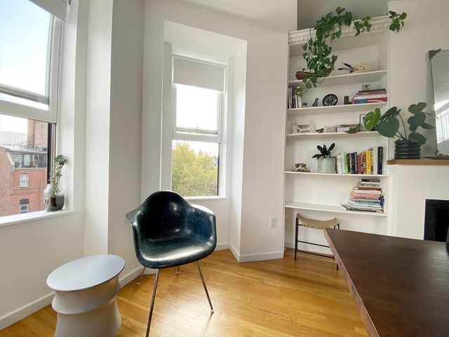 363 Marlborough St 8, Boston, MA 02115