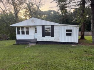 901 Jacobs Avenue, Bridgeport, AL 35740