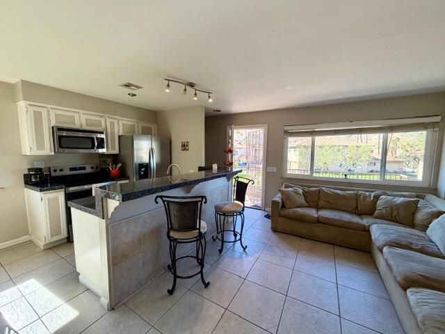 46943 Highway 74 4, Palm Desert, CA 92260