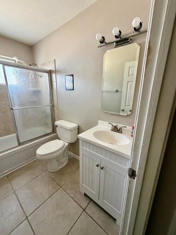 46943 Highway 74 4, Palm Desert, CA 92260