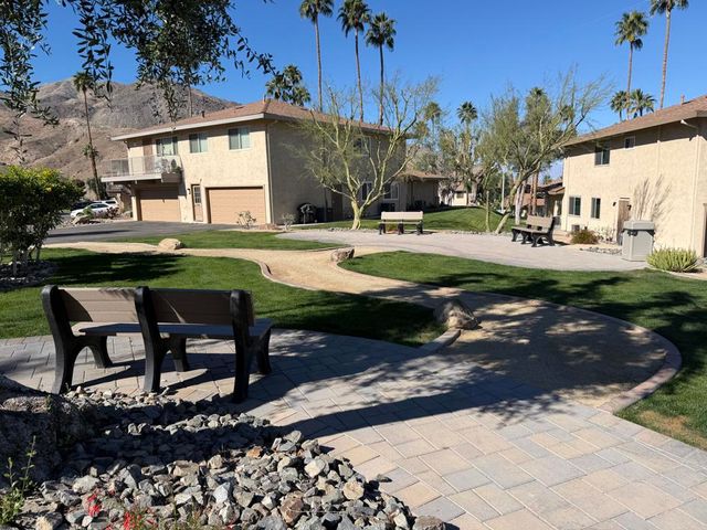 46943 Highway 74 4, Palm Desert, CA 92260