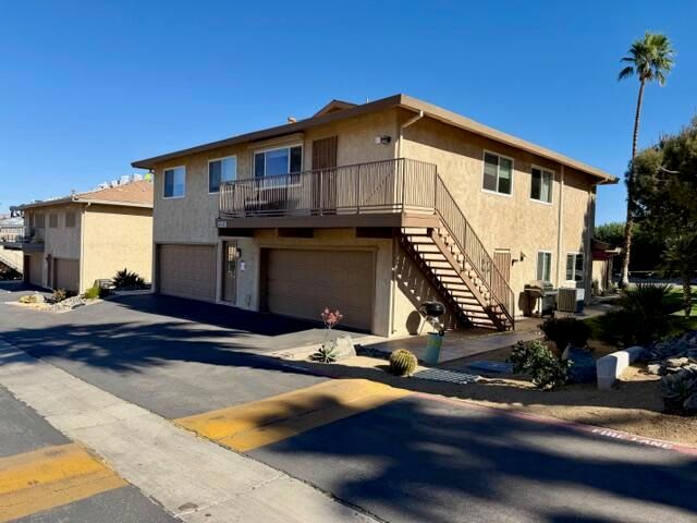 46943 Highway 74 4, Palm Desert, CA 92260