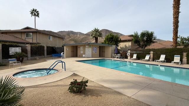46943 Highway 74 4, Palm Desert, CA 92260