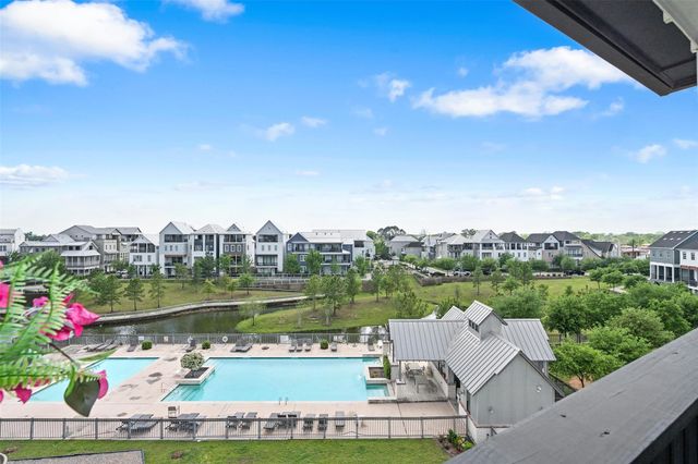 8711 Park Kolbe Lane, Houston, TX 77080