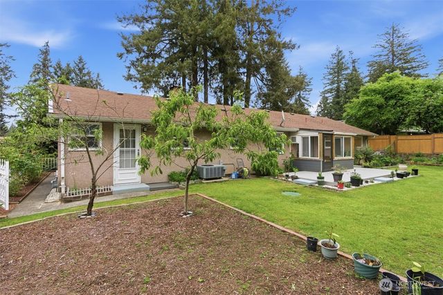 304 Wildcat Street SE, Lacey, WA 98503