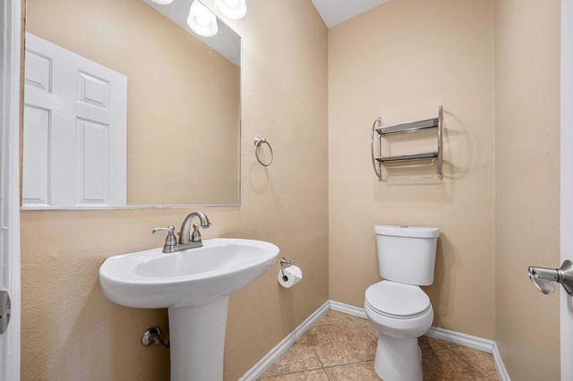 1351 Brentwood Avenue, Thermal, CA 92274