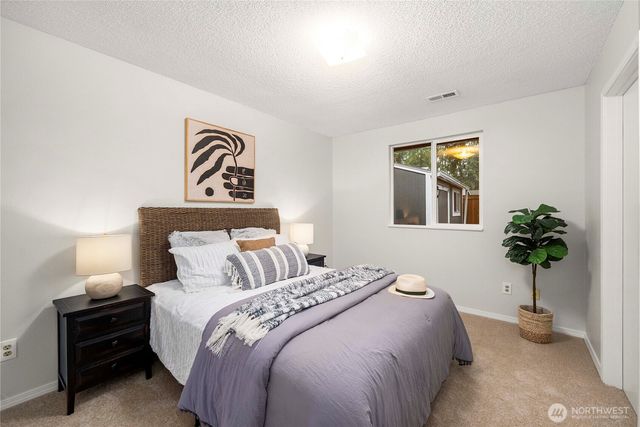 18606 SE 265th Street, Covington, WA 98042