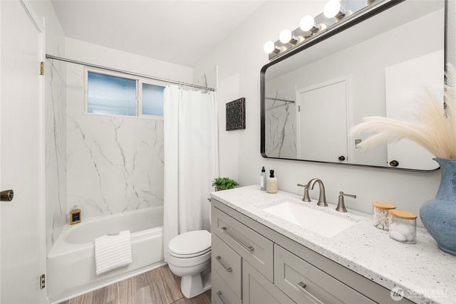 18606 SE 265th Street, Covington, WA 98042