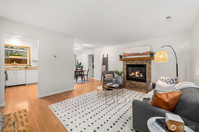 18606 SE 265th Street, Covington, WA 98042