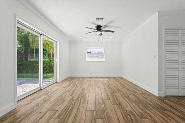 884 NW 6th Drive, Boca Raton, FL 33486
