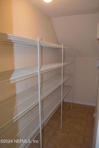 7724 HIGHCHAIR Lane, Jacksonville, FL 32210