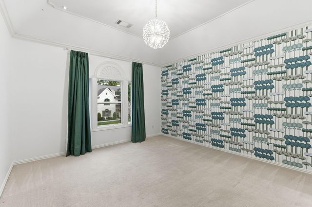 4525 Braeburn Drive, Bellaire, TX 77401