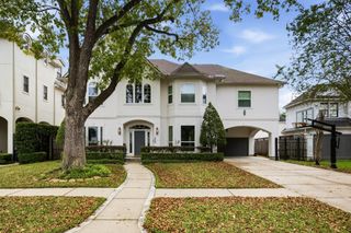 4525 Braeburn Drive, Bellaire, TX 77401