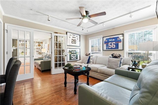 5027 Castlewood Drive SW, Lilburn, GA 30047