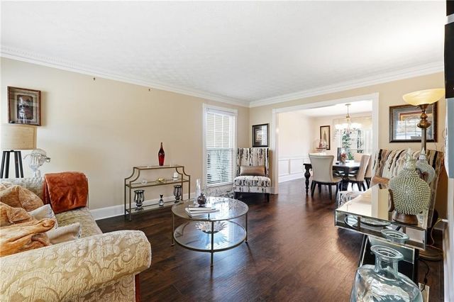 5027 Castlewood Drive SW, Lilburn, GA 30047
