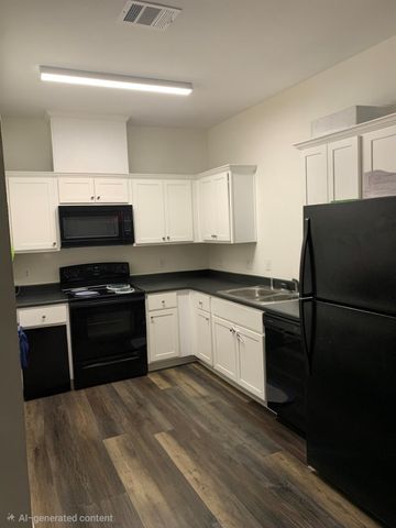 6306 Red Oak Drive, Hitchcock, TX 77563