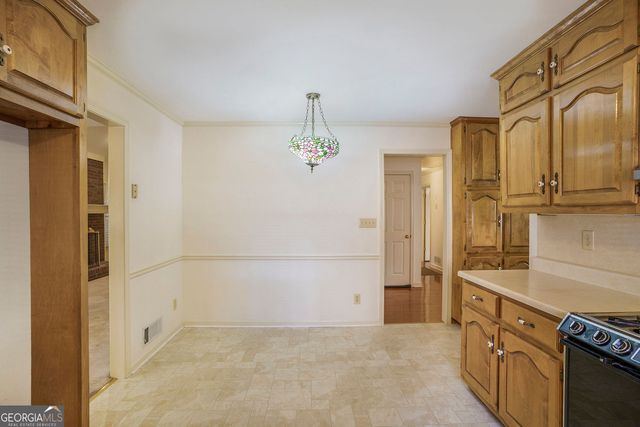 1120 Oakpark Drive, Mcdonough, GA 30253