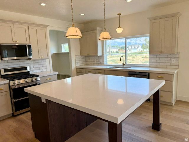 1868 N 4475 W, Plain City, UT 84404