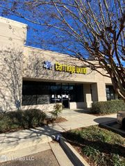 201 E Layfair Drive, 110, Flowood, MS 39232