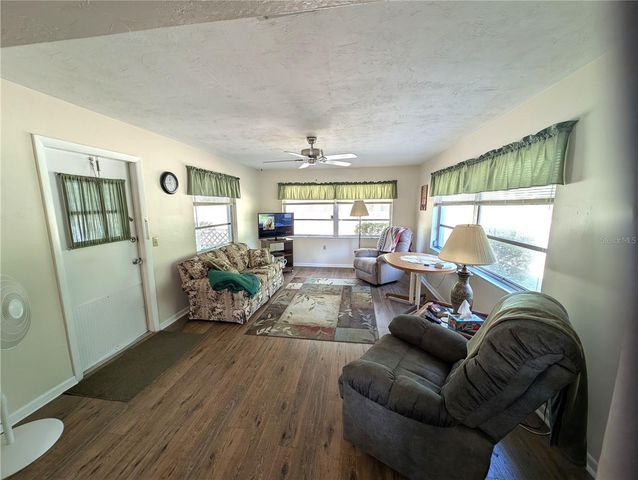 400 S WASHINGTON STREET, Beverly Hills, FL 34465