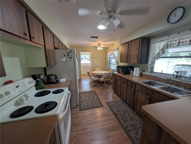 400 S WASHINGTON STREET, Beverly Hills, FL 34465