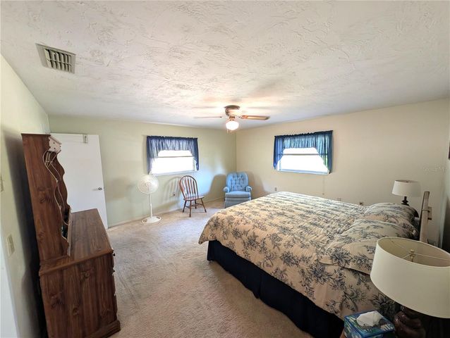 400 S WASHINGTON STREET, Beverly Hills, FL 34465