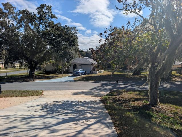 400 S WASHINGTON STREET, Beverly Hills, FL 34465