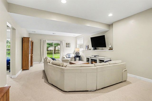 7755 Primrose Lane, Portage, MI 49024