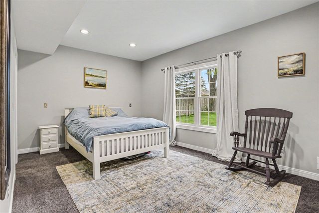 7755 Primrose Lane, Portage, MI 49024
