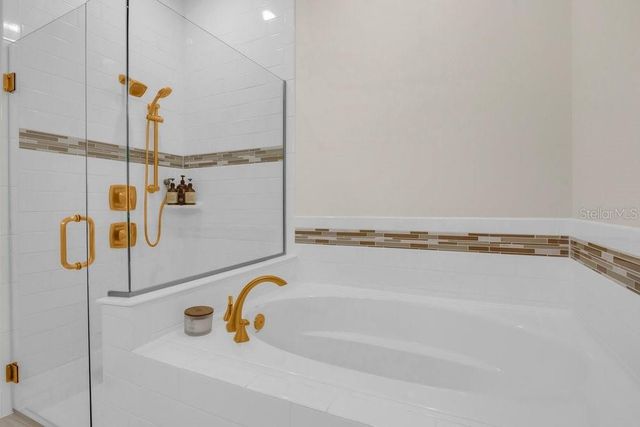 4012 MEANDERING BAY DRIVE, Apopka, FL 32712