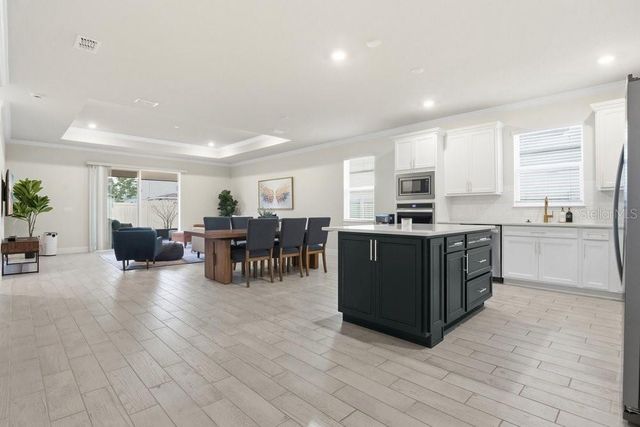 4012 MEANDERING BAY DRIVE, Apopka, FL 32712