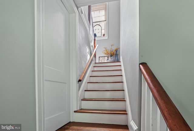 1562 YELLOW SPRINGS RD, Chester Springs, PA 19425