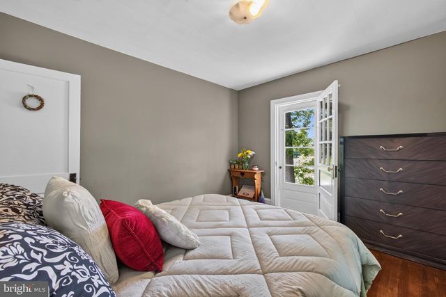 1562 YELLOW SPRINGS RD, Chester Springs, PA 19425