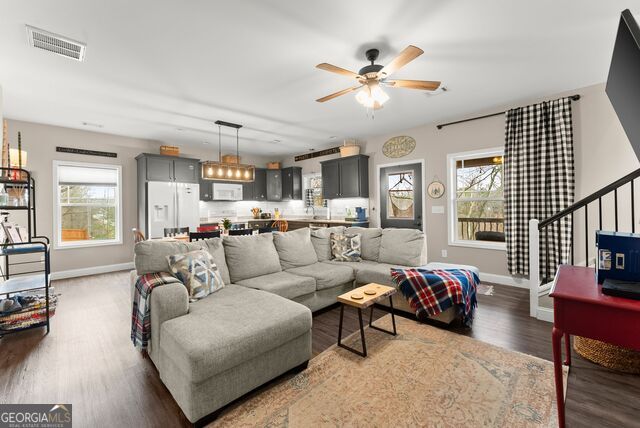 97 Cherokee Road, Toccoa, GA 30577