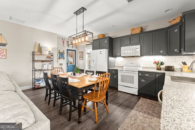 97 Cherokee Road, Toccoa, GA 30577