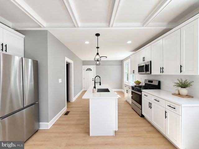 2801 ALLENDALE RD, Baltimore, MD 21216