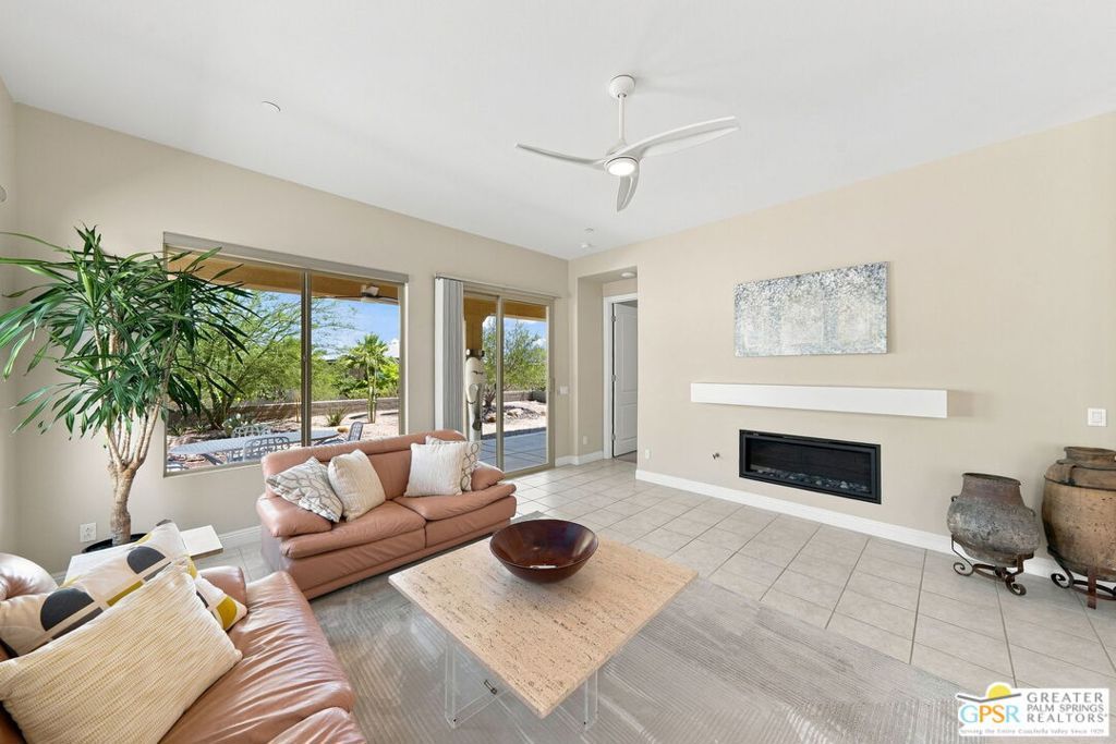 Image 2 of property listing at 76 Burgundy, Rancho Mirage, CA 92270