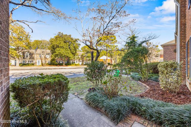 4920 Seabrook Court, Wilmington, NC 28403